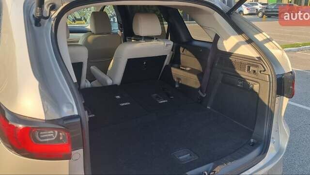 Мазда CX-90 2024 в Киеве на Automoto.ua Бежевый Мазда CX-90, объемом двигателя 2.49 л и пробегом 5 тыс. км за 47000 $, фото 10 на Automoto.ua