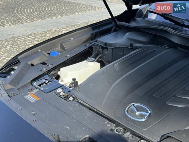 Черный Мазда CX-90, объемом двигателя 3.28 л и пробегом 48 тыс. км за 41000 $, фото 83 на Automoto.ua