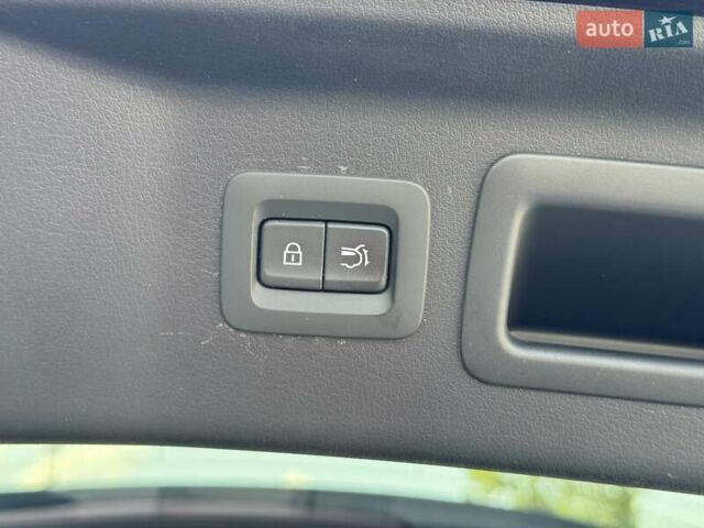 Черный Мазда CX-90, объемом двигателя 3.28 л и пробегом 48 тыс. км за 41000 $, фото 65 на Automoto.ua