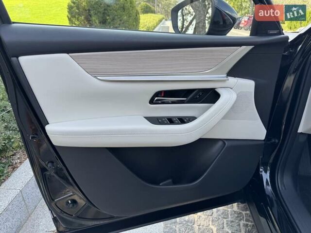 Черный Мазда CX-90, объемом двигателя 3.28 л и пробегом 48 тыс. км за 41000 $, фото 17 на Automoto.ua