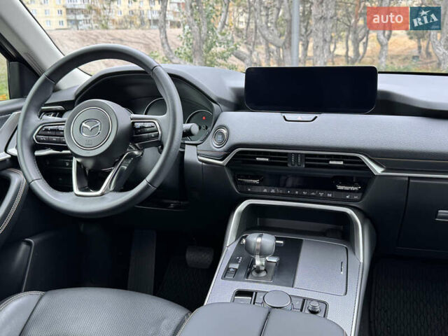 Черный Мазда CX-90, объемом двигателя 3.3 л и пробегом 29 тыс. км за 35300 $, фото 44 на Automoto.ua