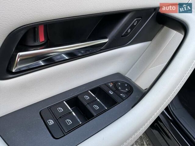 Черный Мазда CX-90, объемом двигателя 3.28 л и пробегом 48 тыс. км за 41000 $, фото 19 на Automoto.ua