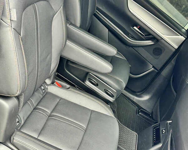 Черный Мазда CX-90, объемом двигателя 3.3 л и пробегом 29 тыс. км за 35300 $, фото 36 на Automoto.ua