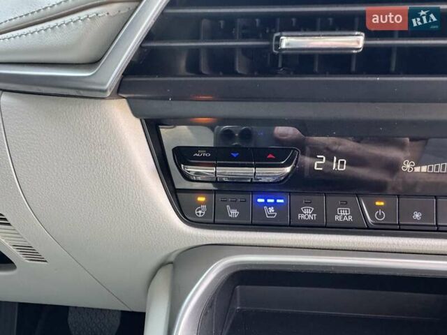Черный Мазда CX-90, объемом двигателя 3.28 л и пробегом 48 тыс. км за 43500 $, фото 31 на Automoto.ua