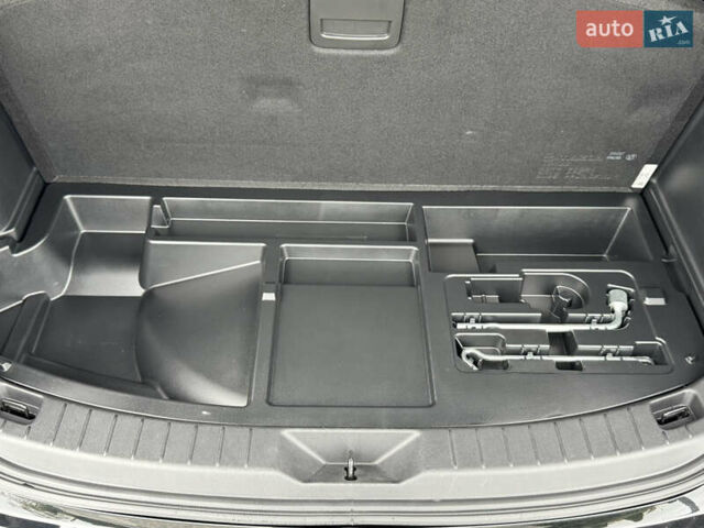 Черный Мазда CX-90, объемом двигателя 3.3 л и пробегом 29 тыс. км за 35300 $, фото 43 на Automoto.ua