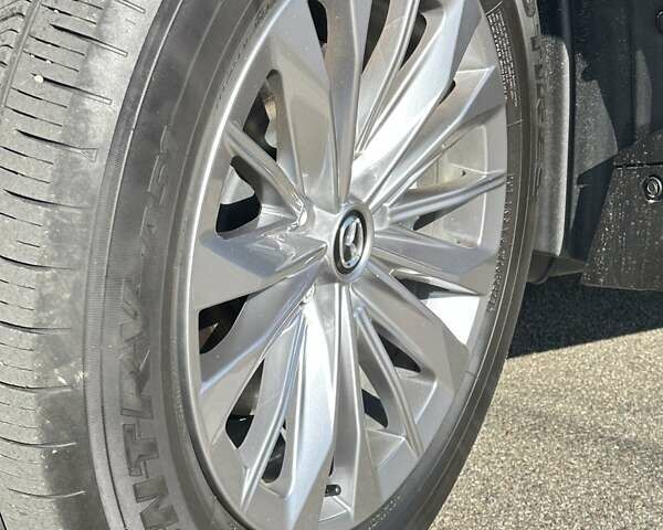 Чорний Мазда CX-90, об'ємом двигуна 2.49 л та пробігом 14 тис. км за 38999 $, фото 6 на Automoto.ua