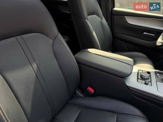 Чорний Мазда CX-90, об'ємом двигуна 3.28 л та пробігом 26 тис. км за 37900 $, фото 18 на Automoto.ua