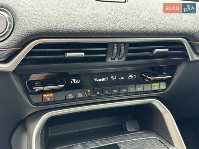 Черный Мазда CX-90, объемом двигателя 3.3 л и пробегом 29 тыс. км за 35300 $, фото 47 на Automoto.ua