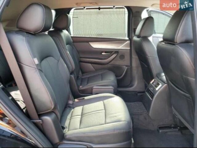 Черный Мазда CX-90, объемом двигателя 3.28 л и пробегом 7 тыс. км за 35000 $, фото 3 на Automoto.ua