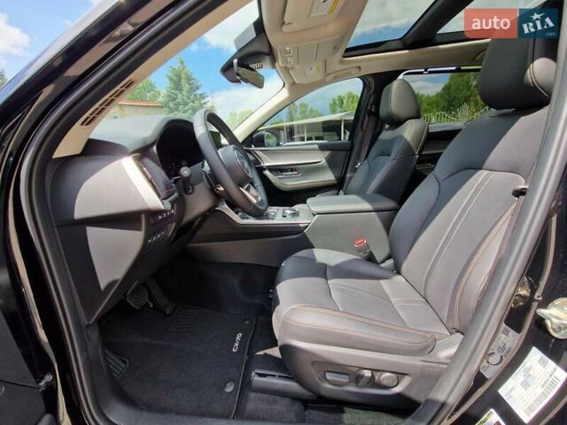 Чорний Мазда CX-90, об'ємом двигуна 2.5 л та пробігом 2 тис. км за 44000 $, фото 16 на Automoto.ua