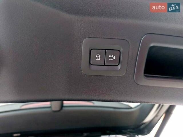 Чорний Мазда CX-90, об'ємом двигуна 3.28 л та пробігом 27 тис. км за 35150 $, фото 36 на Automoto.ua