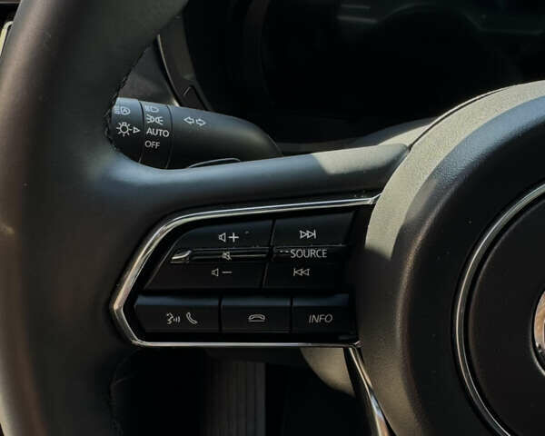 Красный Мазда CX-90, объемом двигателя 3.3 л и пробегом 26 тыс. км за 48000 $, фото 61 на Automoto.ua