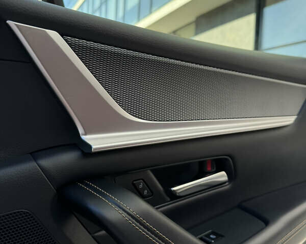 Красный Мазда CX-90, объемом двигателя 3.3 л и пробегом 26 тыс. км за 48000 $, фото 44 на Automoto.ua