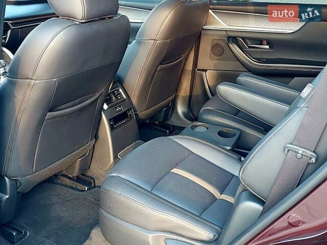 Мазда CX-90 2023 в Ковель на Automoto.ua Красный Мазда CX-90, объемом двигателя 3.28 л и пробегом 25 тыс. км за 40500 $, фото 12 на Automoto.ua