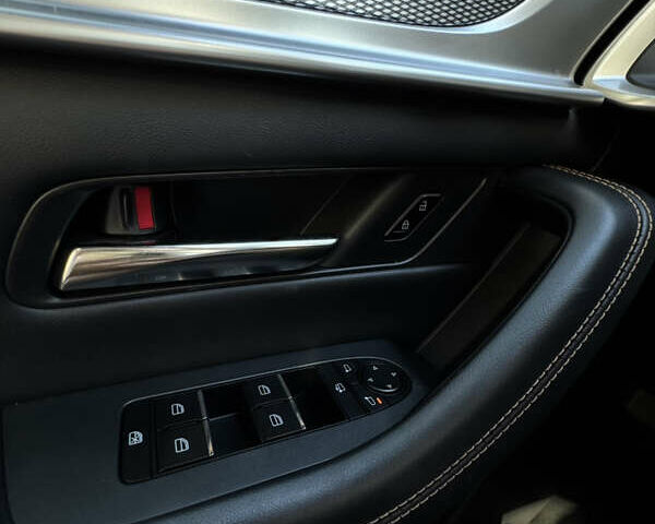 Красный Мазда CX-90, объемом двигателя 3.3 л и пробегом 26 тыс. км за 48000 $, фото 53 на Automoto.ua