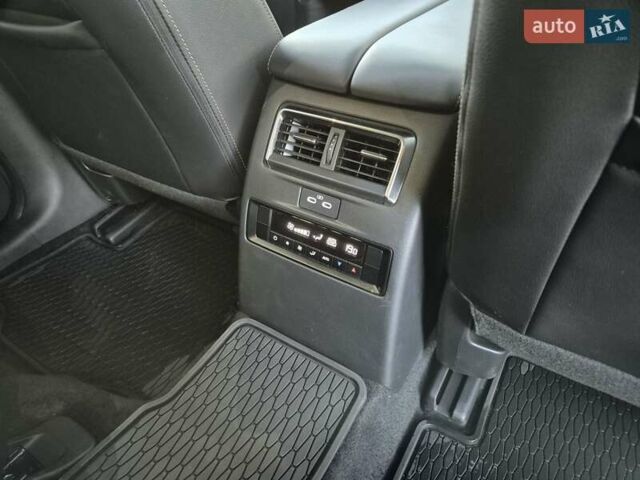 Красный Мазда CX-90, объемом двигателя 2.49 л и пробегом 13 тыс. км за 39900 $, фото 31 на Automoto.ua