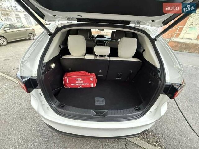 Мазда CX-90, об'ємом двигуна 2.49 л та пробігом 10 тис. км за 37800 $, фото 4 на Automoto.ua