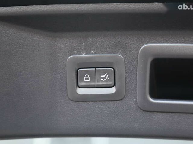 Мазда CX-90, объемом двигателя 0 л и пробегом 23 тыс. км за 40900 $, фото 27 на Automoto.ua