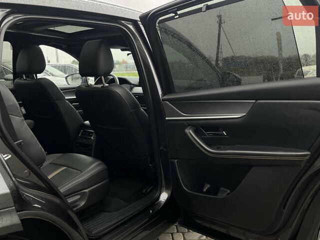 Сірий Мазда CX-90, об'ємом двигуна 2.49 л та пробігом 25 тис. км за 45999 $, фото 29 на Automoto.ua