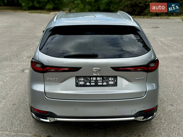 Серый Мазда CX-90, объемом двигателя 2.49 л и пробегом 28 тыс. км за 40900 $, фото 2 на Automoto.ua