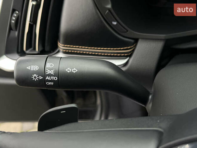 Сірий Мазда CX-90, об'ємом двигуна 2.49 л та пробігом 25 тис. км за 45999 $, фото 12 на Automoto.ua