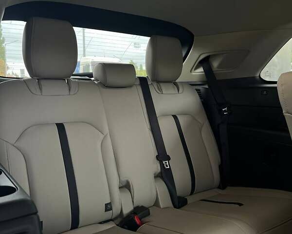 Мазда CX-90 2023 у Миколаєві на Automoto.ua Сірий Мазда CX-90, об'ємом двигуна 3.28 л та пробігом 21 тис. км за 39999 $, фото 30 на Automoto.ua