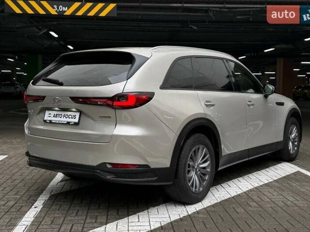 Серый Мазда CX-90, объемом двигателя 3.28 л и пробегом 25 тыс. км за 37990 $, фото 6 на Automoto.ua
