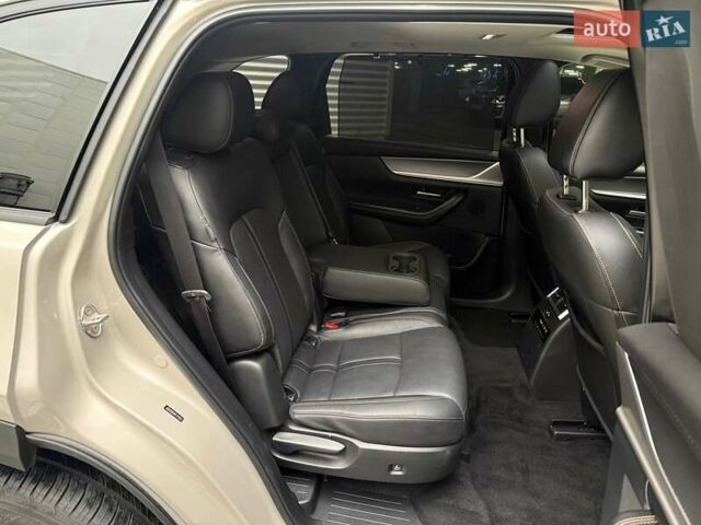 Серый Мазда CX-90, объемом двигателя 3.28 л и пробегом 25 тыс. км за 37990 $, фото 14 на Automoto.ua