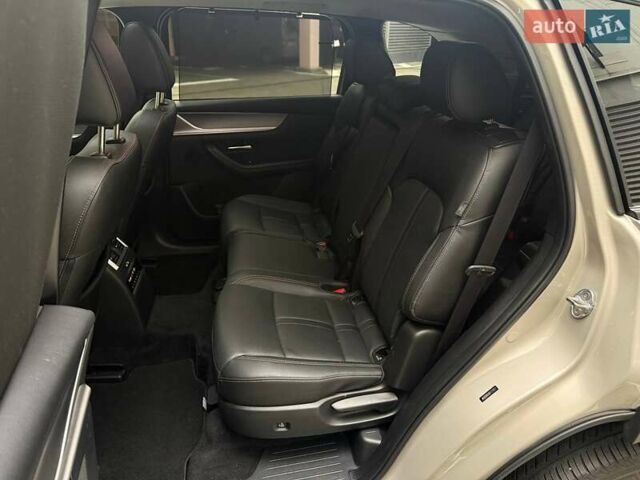 Серый Мазда CX-90, объемом двигателя 3.28 л и пробегом 25 тыс. км за 37990 $, фото 11 на Automoto.ua