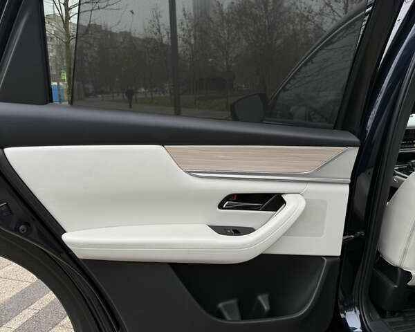 Синий Мазда CX-90, объемом двигателя 2.5 л и пробегом 21 тыс. км за 45800 $, фото 9 на Automoto.ua