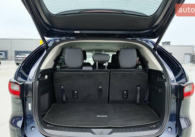 Синий Мазда CX-90, объемом двигателя 3.28 л и пробегом 9 тыс. км за 36990 $, фото 9 на Automoto.ua