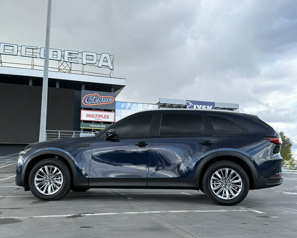 Мазда CX-90 2024 в Киеве на Automoto.ua Синий Мазда CX-90, объемом двигателя 3.28 л и пробегом 7 тыс. км за 40000 $, фото 18 на Automoto.ua