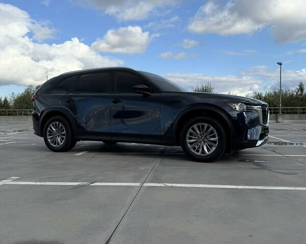Мазда CX-90 2024 в Киеве на Automoto.ua Синий Мазда CX-90, объемом двигателя 3.28 л и пробегом 7 тыс. км за 40000 $, фото 6 на Automoto.ua