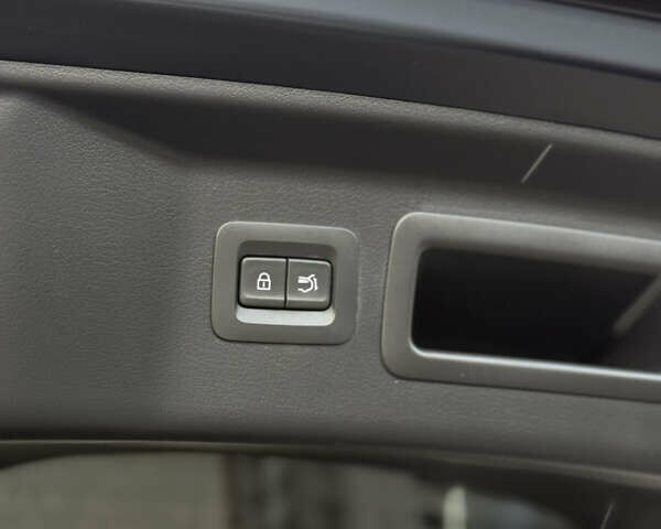 Синий Мазда CX-90, объемом двигателя 3.28 л и пробегом 7 тыс. км за 40000 $, фото 53 на Automoto.ua