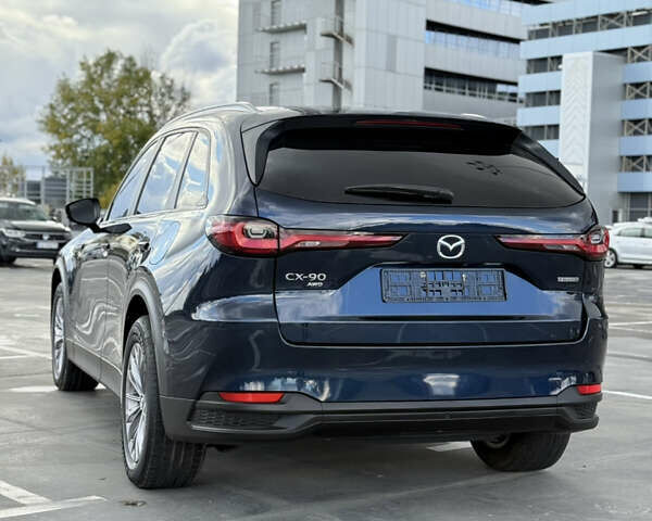 Мазда CX-90 2024 в Киеве на Automoto.ua Синий Мазда CX-90, объемом двигателя 3.28 л и пробегом 7 тыс. км за 40000 $, фото 16 на Automoto.ua