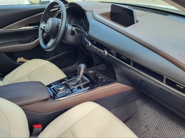 Белый Мазда Другая, объемом двигателя 2.5 л и пробегом 78 тыс. км за 19800 $, фото 9 на Automoto.ua