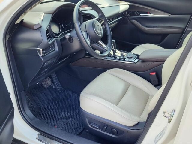 Белый Мазда Другая, объемом двигателя 2.5 л и пробегом 78 тыс. км за 19800 $, фото 8 на Automoto.ua