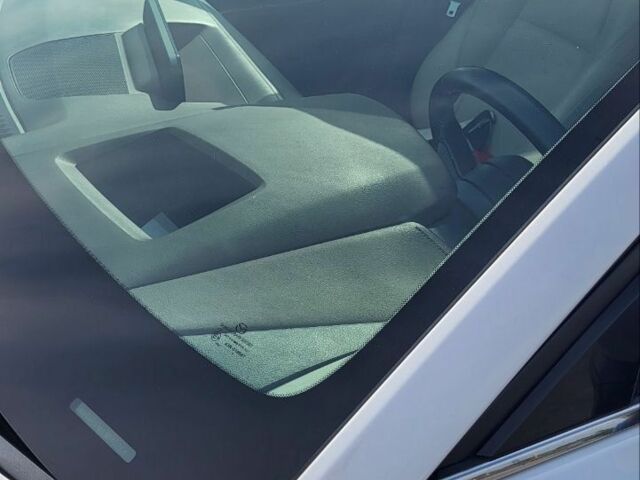 Белый Мазда Другая, объемом двигателя 2.5 л и пробегом 78 тыс. км за 19800 $, фото 13 на Automoto.ua