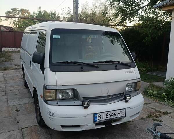 Белый Мазда E-series, объемом двигателя 2.18 л и пробегом 430 тыс. км за 3300 $, фото 1 на Automoto.ua