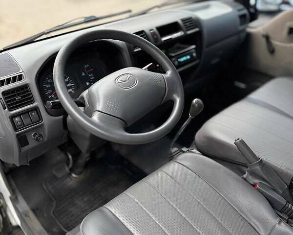 Білий Мазда E-series, об'ємом двигуна 2.18 л та пробігом 139 тис. км за 7499 $, фото 14 на Automoto.ua