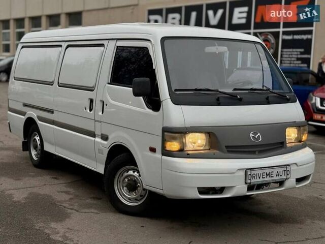 Білий Мазда E-series, об'ємом двигуна 2.18 л та пробігом 139 тис. км за 7499 $, фото 2 на Automoto.ua