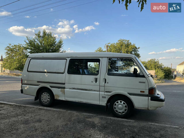 Білий Мазда E-series, об'ємом двигуна 0 л та пробігом 110 тис. км за 3200 $, фото 3 на Automoto.ua