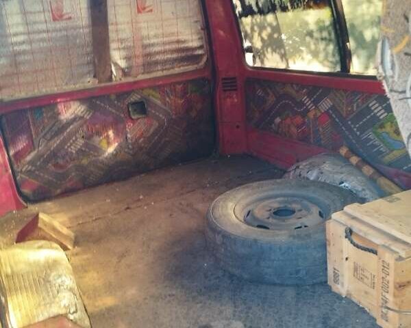 Мазда E-series, объемом двигателя 2.2 л и пробегом 390 тыс. км за 2398 $, фото 4 на Automoto.ua