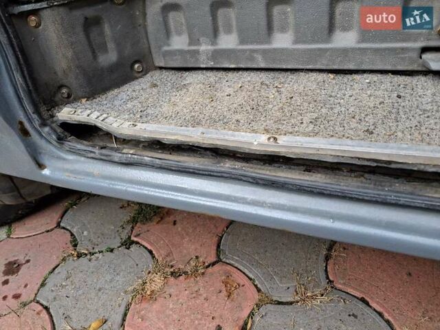 Сірий Мазда E-series, об'ємом двигуна 2.18 л та пробігом 320 тис. км за 3750 $, фото 5 на Automoto.ua