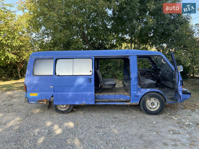 Синій Мазда E-series, об'ємом двигуна 2.2 л та пробігом 3 тис. км за 1800 $, фото 12 на Automoto.ua