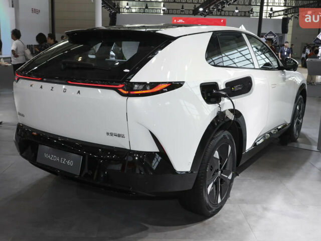 Мазда EZ-60, об'ємом двигуна 1.5 л та пробігом 0 тис. км за 27400 $, фото 9 на Automoto.ua