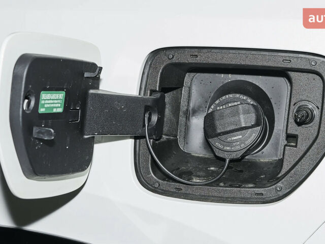 Мазда EZ-60, объемом двигателя 1.5 л и пробегом 0 тыс. км за 35500 $, фото 11 на Automoto.ua