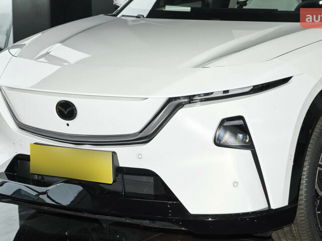 Мазда EZ-60, объемом двигателя 1.5 л и пробегом 0 тыс. км за 35500 $, фото 3 на Automoto.ua