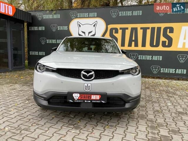 Мазда MX-30 2020 в Хмельницком на Automoto.ua Белый Мазда MX-30, объемом двигателя 0 л и пробегом 32 тыс. км за 15700 $, фото 1 на Automoto.ua
