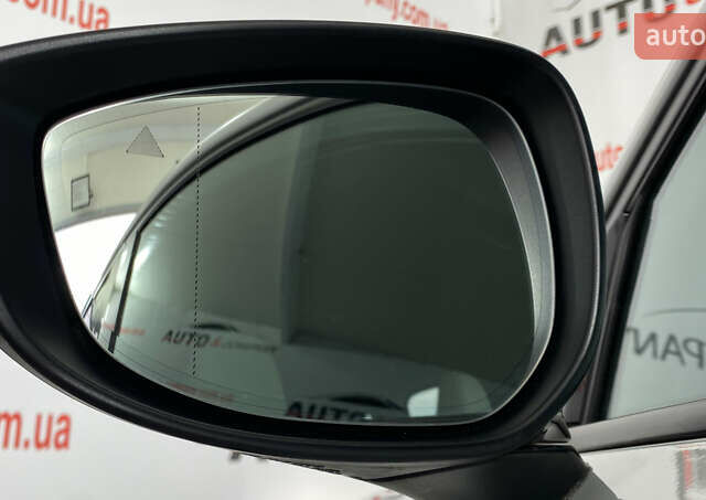 Белый Мазда MX-30, объемом двигателя 0 л и пробегом 139 тыс. км за 13950 $, фото 48 на Automoto.ua